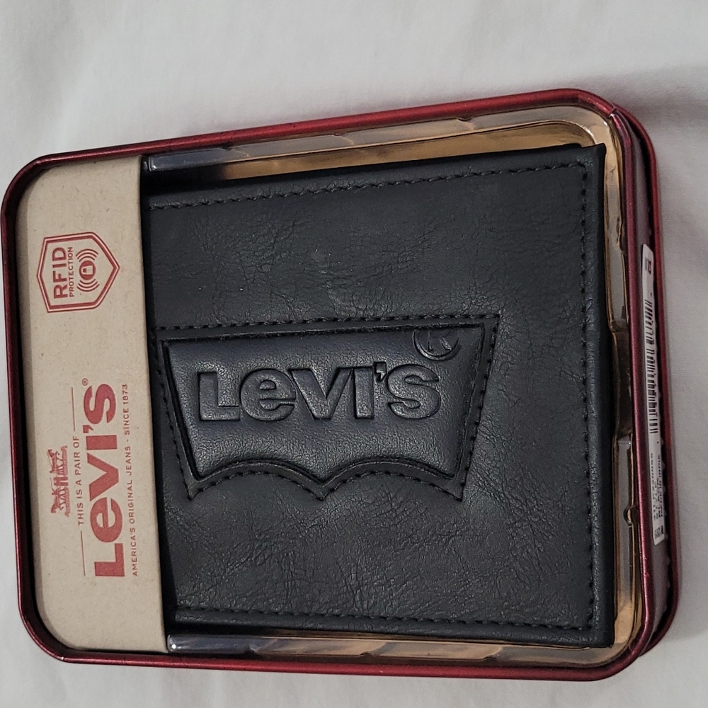 Levi's RFID  Black Wallet